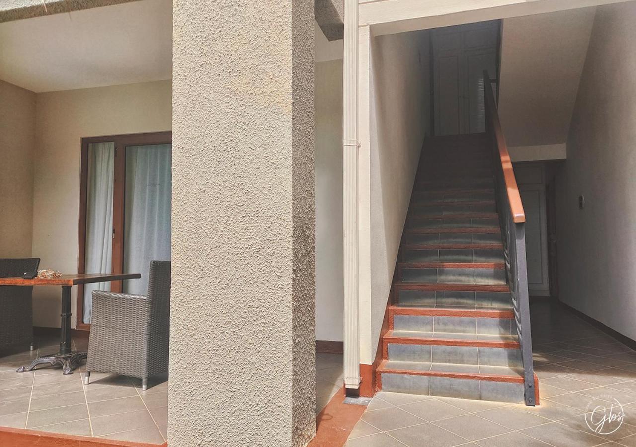 Grand Bay Suites Екстериор снимка